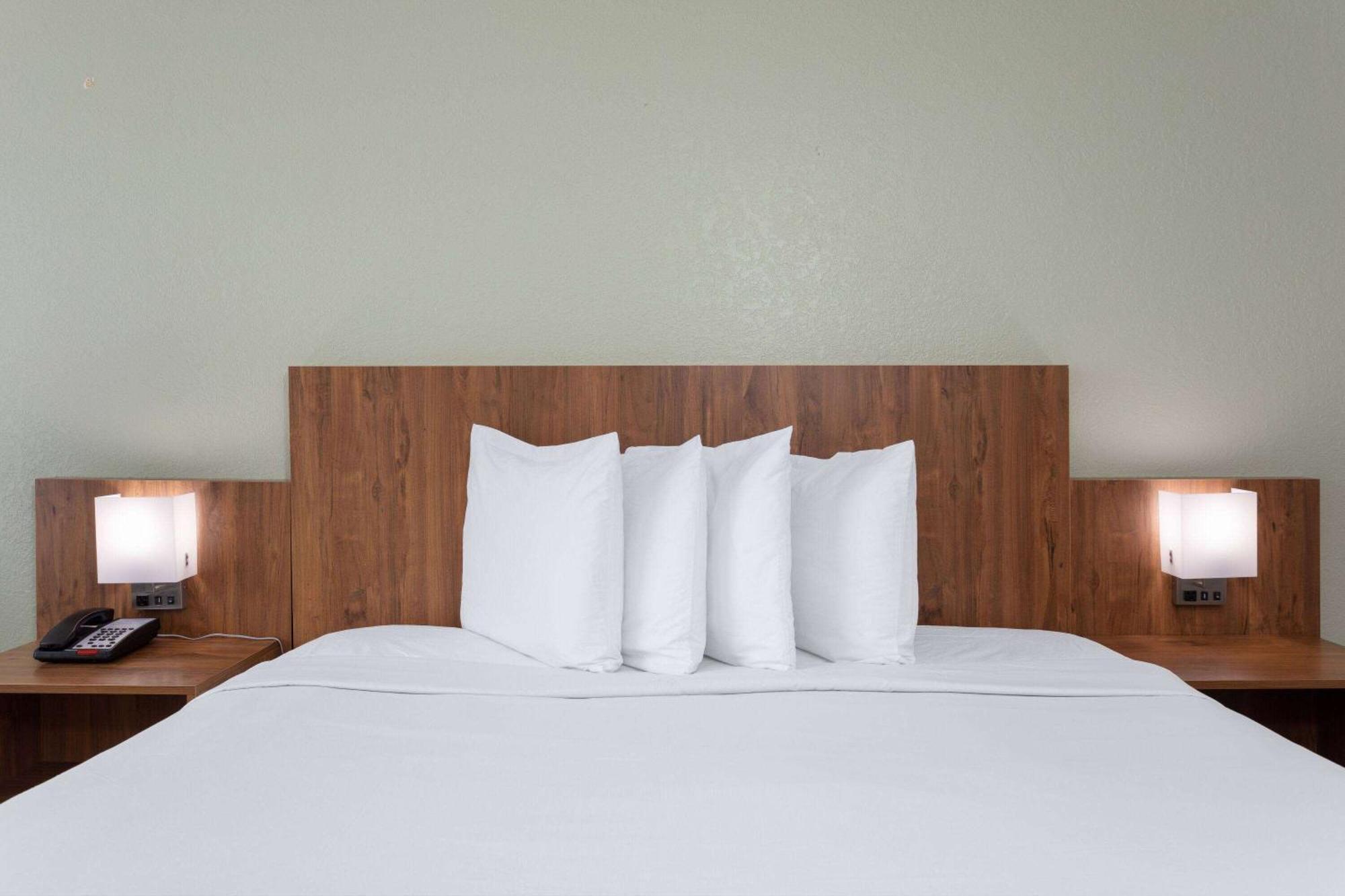 מלון Ramada By Wyndham Altamonte Springs Near I-4 מראה חיצוני תמונה