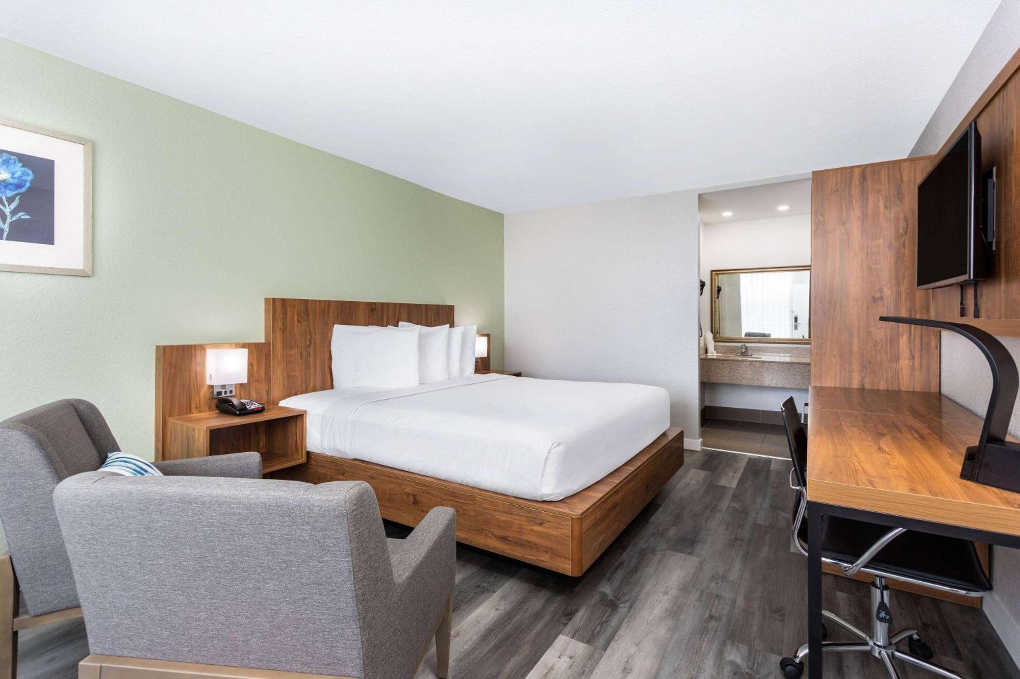 מלון Ramada By Wyndham Altamonte Springs Near I-4 מראה חיצוני תמונה